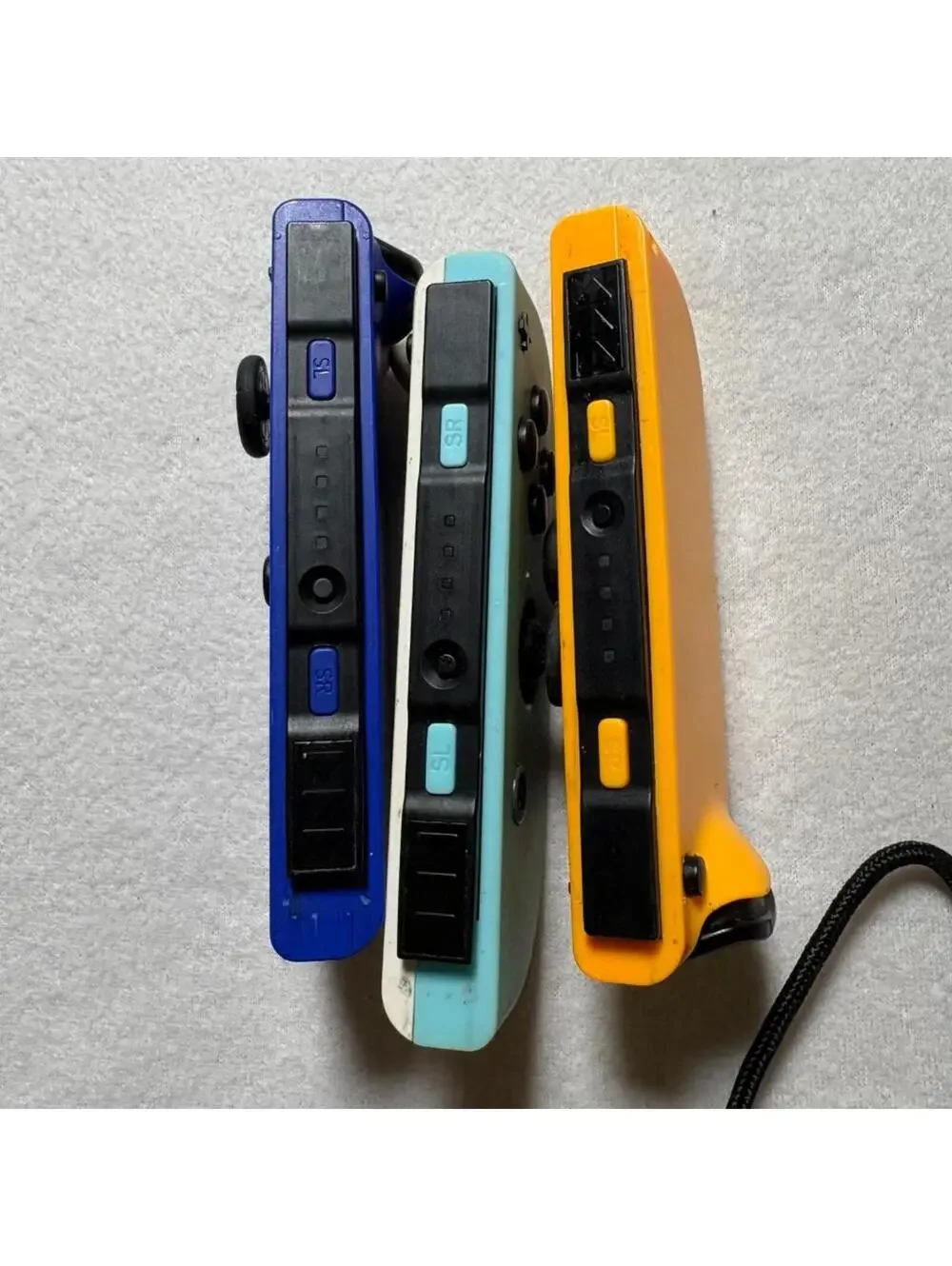 Nintendo Switch Joy-Con Controllers Lot of 3 Blue Light Blue Yellow For Parts